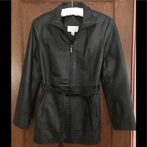 Woman’s leather jacket. Like new!  small (to med)